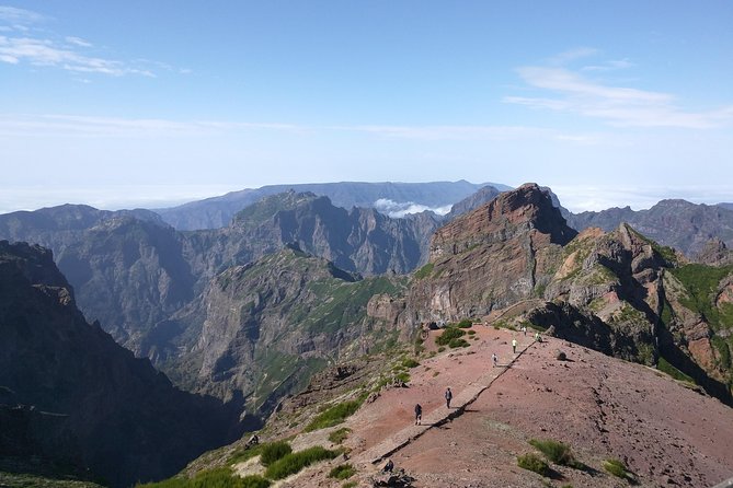 Cristo Rei, Arieiro Peak and Santo da Serra 4x4 Experience - Stop 1, Largo do Miranda: Your Funchal View Starter Shot
