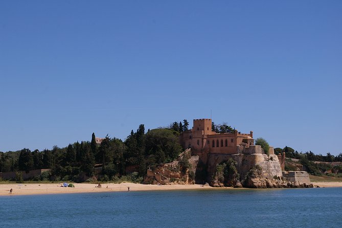 Cruise 2, Benagil - Morning - Caves 11:30H - 14:00H - Santa Bernarda: included admission and what to expect from the visit time