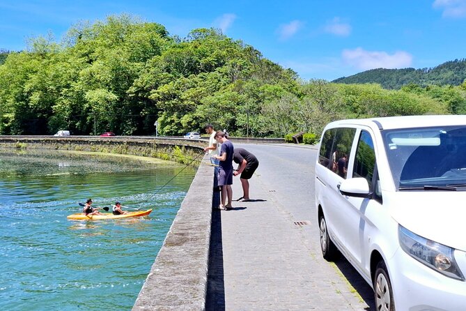 Cruise Travellers: Sete Cidades Volcano, The Blue & Green Lake - A cruise-friendly way to see the west side of São Miguel