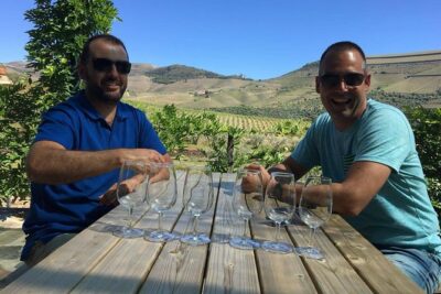 Day Trip Through the Enchanting Douro Valley #DuckSideOfPorto - Anselmo at the wheel: why the guide matters here