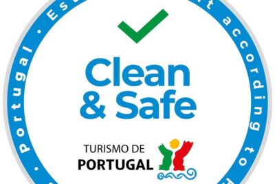Discover and Feel Sintra's Wonderland - Small Group Tour - Historical Sintra center: stroll time plus queijadas and Piriquita