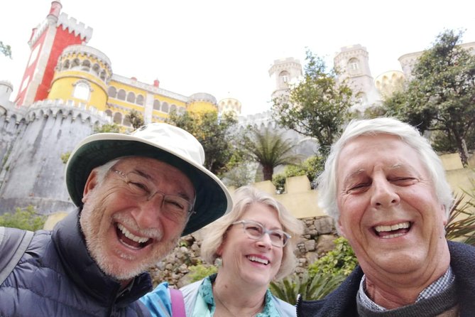 Discover and Feel Sintra's Wonderland - Small Group Tour - The guide makes the day: what to look for in your experience