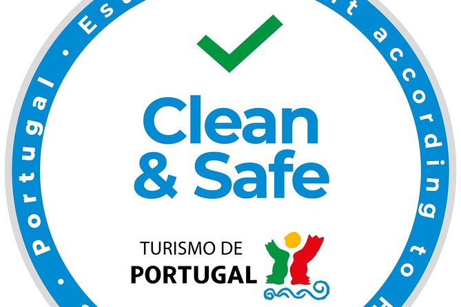 Discover and Feel Sintra's Wonderland - Small Group Tour - Historical Sintra center: stroll time plus queijadas and Piriquita