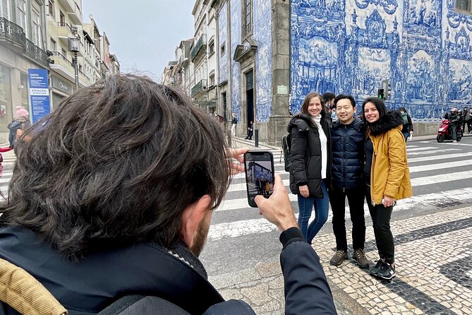 Discover Porto A Private Walking Tour with Authentic Tasting - Key points at a glance