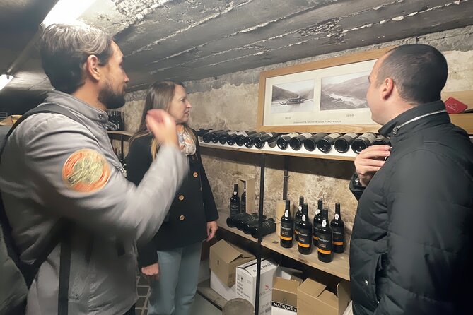 Discover Porto A Private Walking Tour with Authentic Tasting - An 18th-century theater: architecture with a performance soul