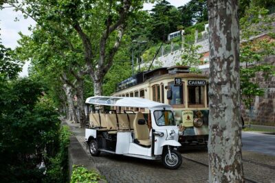 Discover Porto's Highlights on a 2-Hour Private Electric Tuk Tuk - Fontainhas first: river drama and the classic bridge view