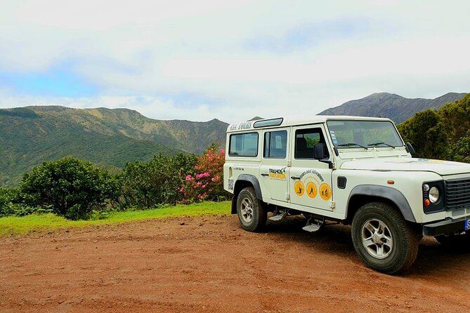 Discover the unexplored beauty of the island by jeep the Nordeste - Stop 4: Miradouro do Salto do Cavalo for the north–south sweep