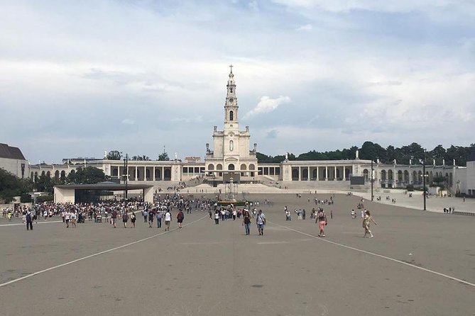 Divine Fátima Full Day Private Tour from Lisbon - Why a full-day Fátima schedule works