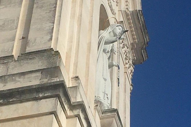 Divine Fátima Full Day Private Tour from Lisbon - Valinhos shopping and the practical idea of blessed items