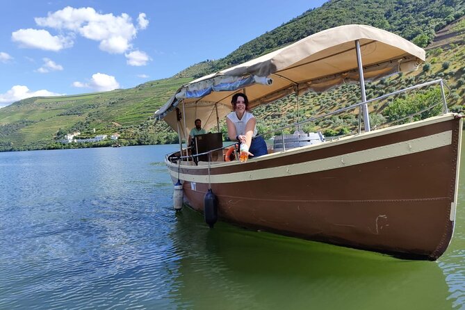 DOURO VALLEY & AMARANTE: Private Tour, Wine Tour and Cruise - Setting Off from Porto at 8:30: Private Pickup and Real Time-Savers