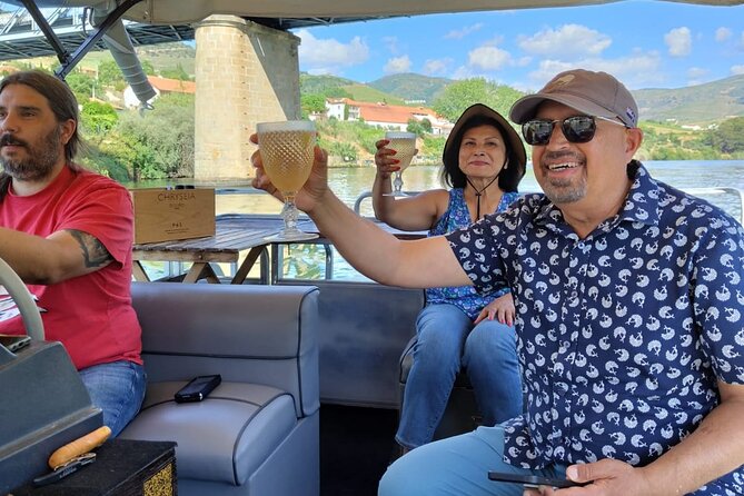 DOURO VALLEY & AMARANTE: Private Tour, Wine Tour and Cruise - The Winery Visit: Porto and DOC Tasting in Traditional Style