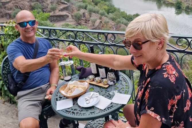 Douro Valley-Private Experience-Specialized Guide, Lunch, Boat,wineries,tastings - Midday logic: Peso da Régua as the wine transport crossroads