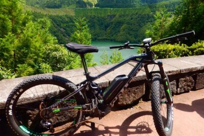 E-bike Sete Cidades- "All Mountain" bike program - Price and value: what $90.70 buys you in Sete Cidades