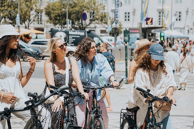 E-bike Tour Lisbon Essential - São Vicente de Fora and Igreja de São Roque: Churches With a Point