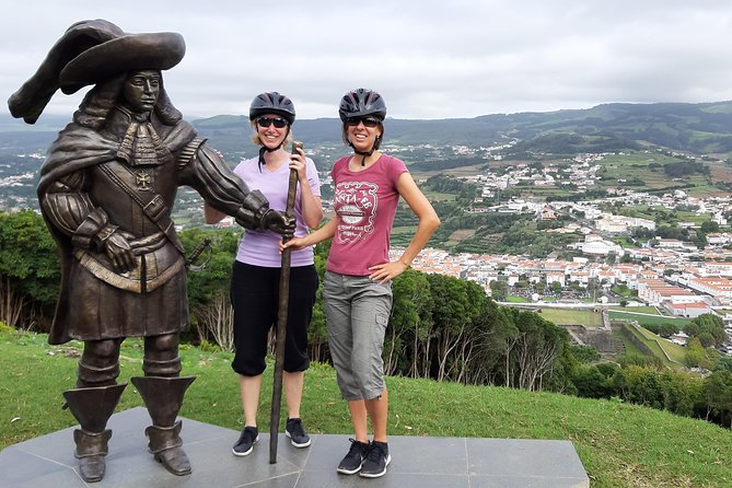 E-Bike Tour Monte Brasil | Terceira Island - The e-bikes: easy climbs with one real caveat