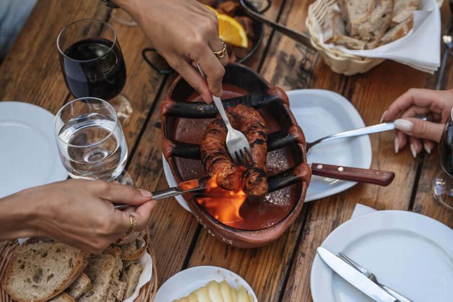 Eat & Walk Through Lisbon: A Local Food & Wine Experience - Key things that make this Lisbon food tour worth your time