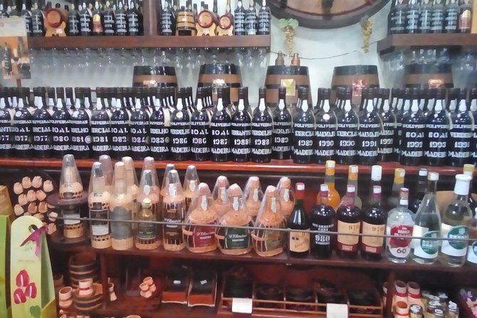 Eating Madeira! Wine & Food Tour in Funchal - Six Madeira wines: how to taste smarter, not just more