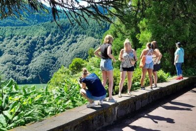 Essential San Miguel: 2 Day-Tour of Natural Wonders & Top Spots - Day 1 West São Miguel: Pineapple Glasshouses, Crater Overlooks, and Ribeira Grande