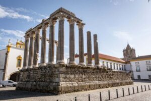 Évora: Private & Flexible Walking Tour in Historic Center - What $9 Gets You (and Why It’s Surprisingly Good Value)