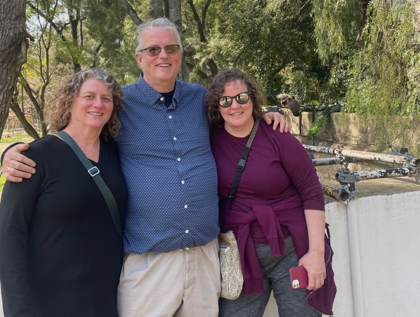 Évora: Tales and Legends Guided Walking Tour - Small group, bilingual guides, and the personal pace you want