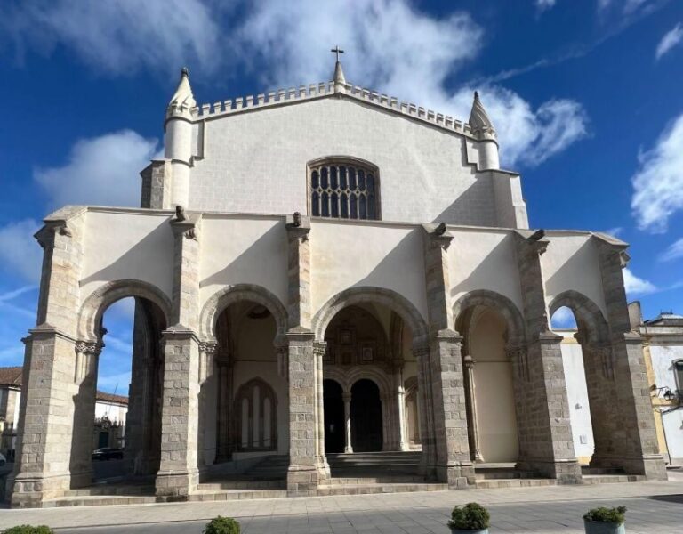Evora University, Cathedral & Bones Chapel — SkipLine + Wine - Meeting Point, Pace, and What 3 Hours Really Means