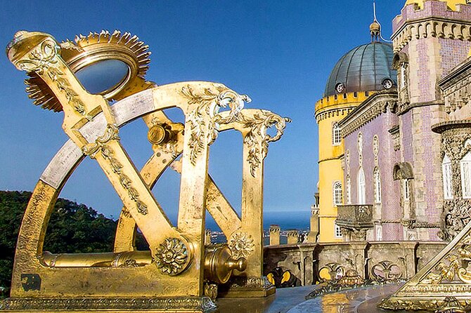 Experience a magical day in Sintra, Palace of Pena, Quinta da Regaleira and Cabo da Roca from Lisbon - Centro Histórico de Sintra: a tight hour for lunch and quick shopping