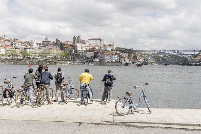 Experience Porto by Bike: 3-Hour Private Tour - City Parks and a Breather Ride: Passeio Alegre to Pasteleira