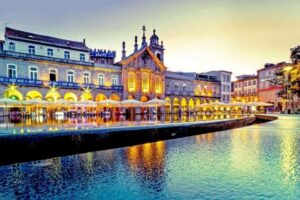 Explore the Portuguese Rome City of Braga - Two Hours of Braga Highlights: Arches, Gardens, and a Proper City Walk