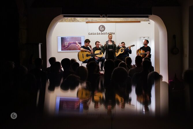 Fado by Casa da Guitarra - Casa da Guitarra: The Setting and the Sound You Feel