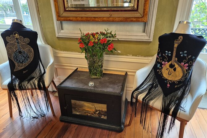 Fado Concert in one of Porto's most beautiful houses! - Finding the Meeting Point in Porto Without Stress