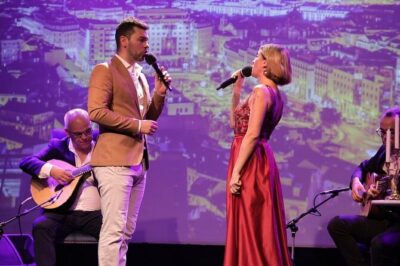 Fado in Chiado - Live Show in Lisbon on Stage for over 15 Years - Price and What $25.40 Actually Buys in Lisbon