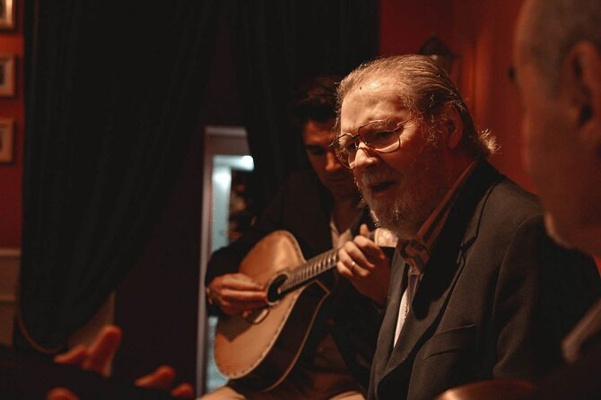 Fado Show with Port Wine at Historic Lisboa em Fado - Seating and Entrance: The Rules That Actually Matter