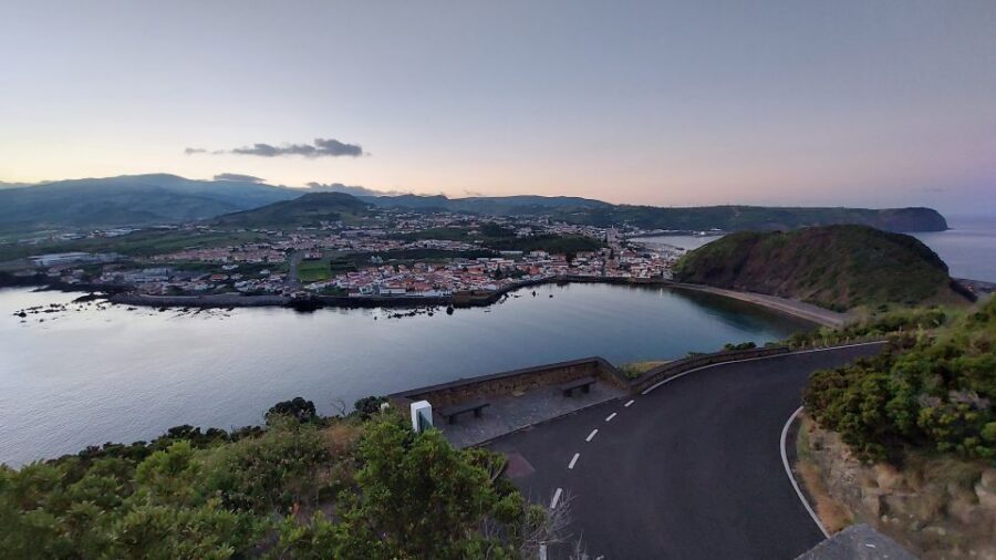 Faial Island Tour: Full Day with lunch - Lunch With Local Flavor and the Comfort of Snacks