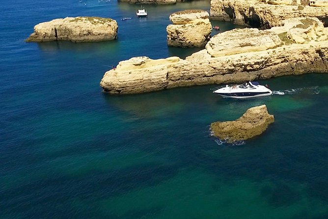 Family Cruise Algarve - Starting at Timeless Moments in Vilamoura (10:00 am) and Staying on Schedule