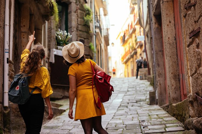 Family Friendly Lisbon Private City Tour - How the kid treasure hunts and pop quizzes actually help