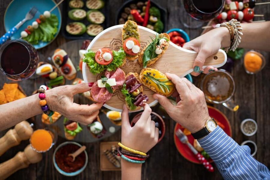 Faro: Portuguese Tapas Guided Tour - Tapas Portion: The Part That Feels Like the Real Night Out
