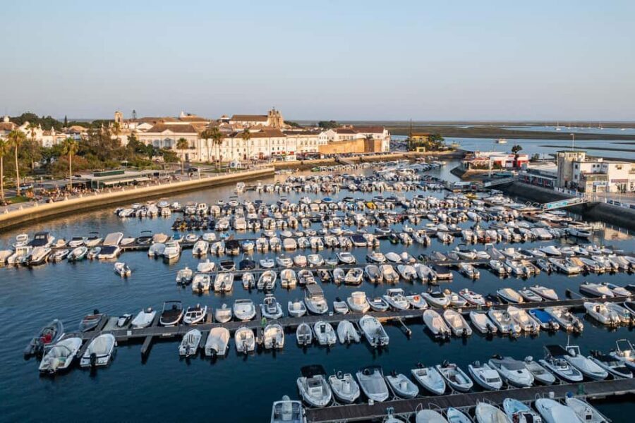Faro: Private & Flexible Walking Tour in Historic Center - Start near the estuary and ease into the walled Old Town