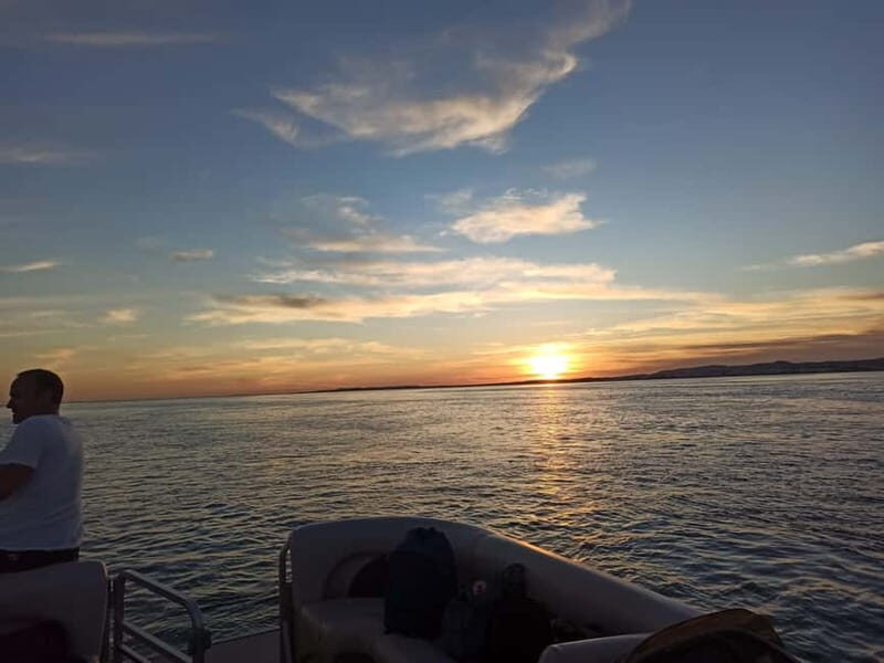 Faro: Sunset 1 hour Ria Formosa Boat Tour - Finding Islands 4 you near Eva Senses Hotel (and what to watch for)