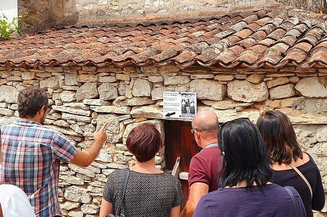 Fátima & Coimbra: Full Day Private Tour from Porto - Rua dos Pastorinhos and Aljustrel: The everyday life layer
