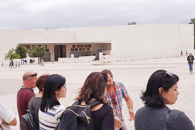 Fátima & Coimbra: Full Day Private Tour from Porto - Coimbra time: UNESCO University in a short window