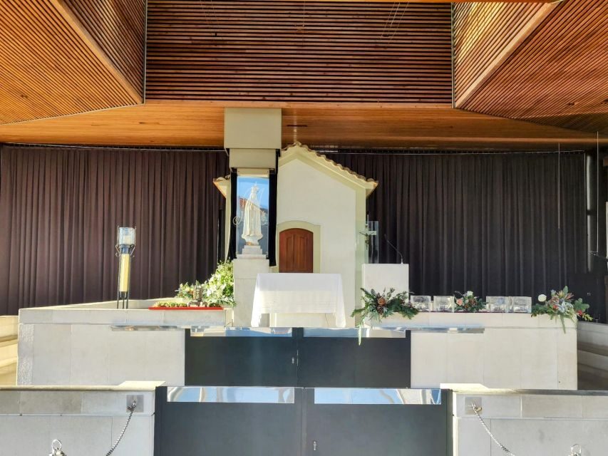 Fátima Private Tour: Shrine| Sacred Path |Shepherds House - Chapel of the Apparitions and Basilica of Our Lady of the Rosary of Fátima