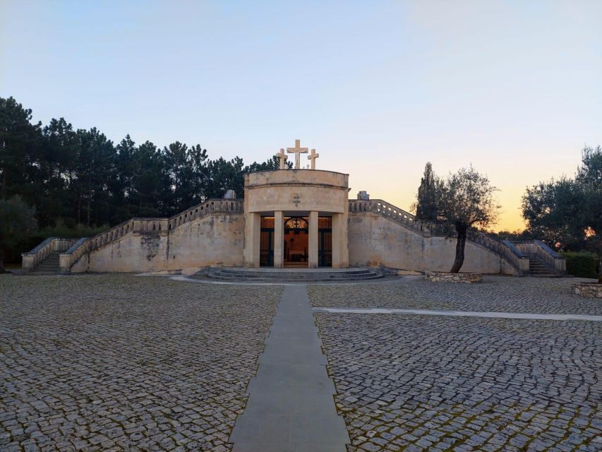 Fátima Private Tour: Shrine| Sacred Path |Shepherds House - Loca do Cabeço (Angel of Peace) and the Hungarian Calvary