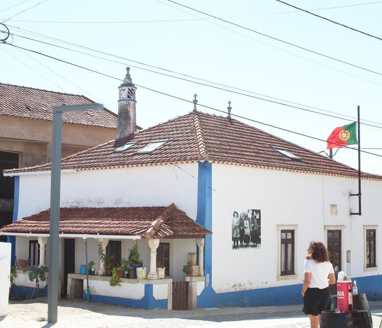 Fátima: Sanctuary and Aljustrel Village, Private Guided Tour - Aljustrel Village: Real Streets for the Children’s Names
