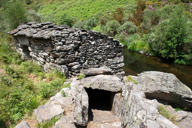 Fisgas de Ermelo Trail - Cabra Bravia and the park’s living traditions