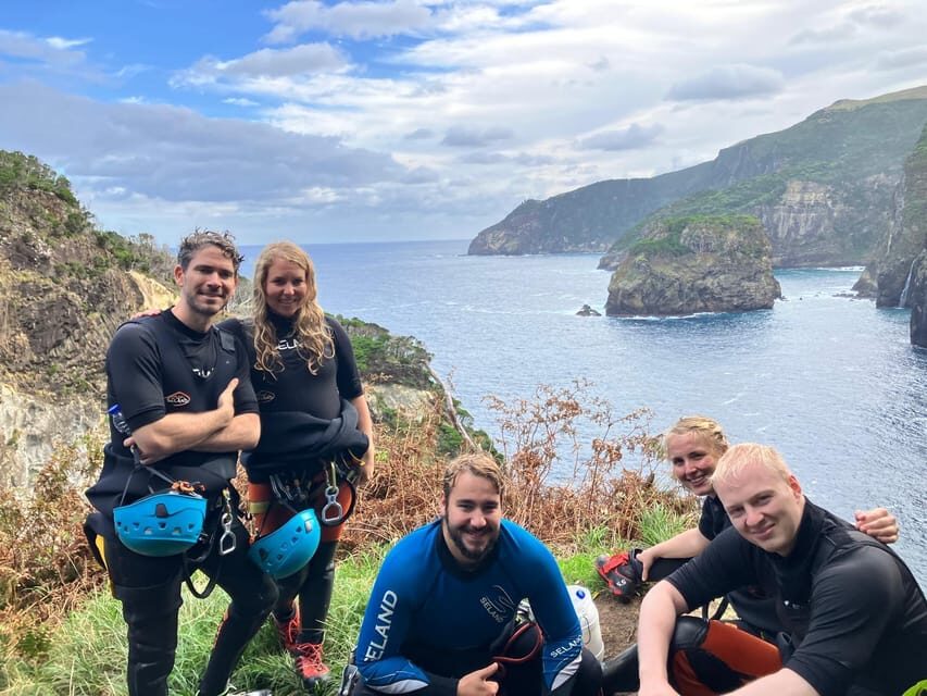 Flores: Canyoning with a Guide and Snack - Ilhéus Inferior - Photos, water, and the light snack: the recovery details that matter