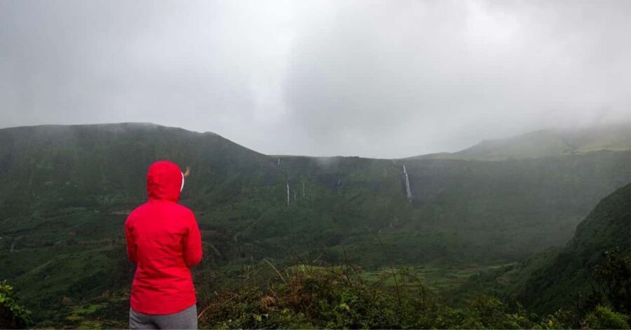Flores Island: Full-Day Guided Tour with Lunch - The Waterfall Half: Poço do Bacalhau and Poço da Ribeira do Ferreiro