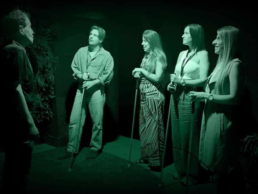 FOUR SENSES: The Immersive Experience in the Dark – Faro - The Circuit: How Each Room Feels Like a New World