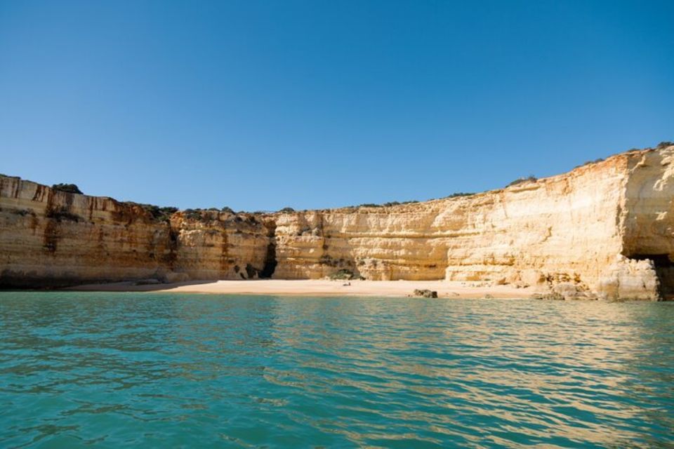 From Armação de Pêra: Sunset Boat Tour to Benagil Cave - Key highlights to look for