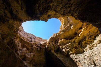 From Armação de Pêra: Sunset Boat Tour to Benagil Cave - Price and value: what $35 buys you in one hour