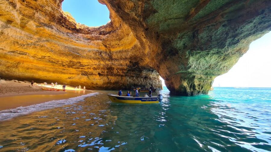 From Benagil: Coast Boat Tour with Benagil Cave - The route that makes the Algarve caves feel close